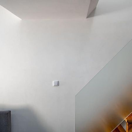 Cozy Ground Floor Studio With Ac And Loft Bedroom Lisboa Екстериор снимка